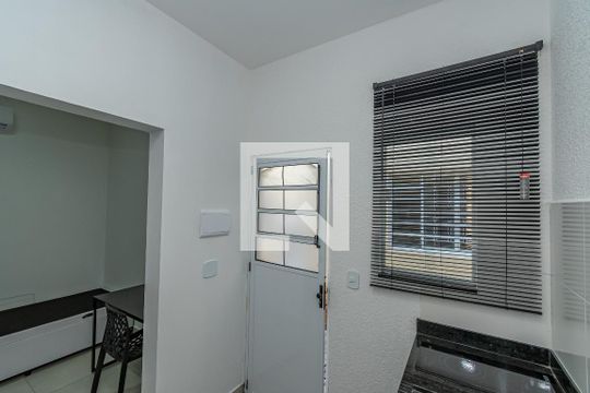 Cozinha de kitnet/studio à venda com 1 quarto, 20m² em Cidade Universitária, Campinas