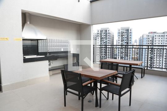 Área Comum de apartamento para alugar com 1 quarto, 25m² em Bonfim, Osasco