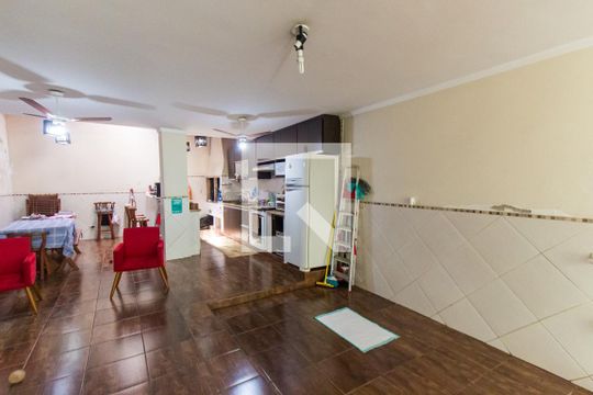 Garagem de casa de condomínio à venda com 3 quartos, 212m² em Vila Guilherme, São Paulo
