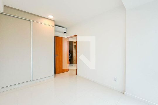 Quarto de apartamento para alugar com 1 quarto, 39m² em Asa Norte, Brasília