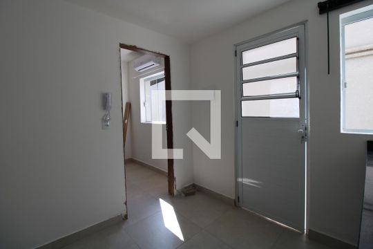 Cozinha de kitnet/studio à venda com 1 quarto, 25m² em Cidade Universitária, Campinas