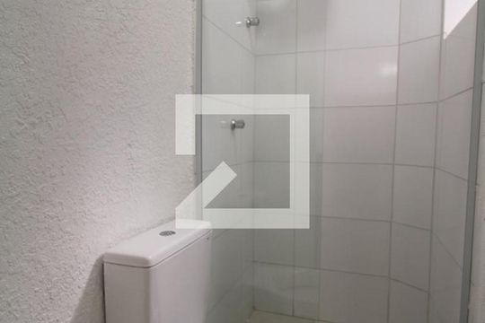 Banheiro de apartamento à venda com 1 quarto, 24m² em Cidade Universitária, Campinas