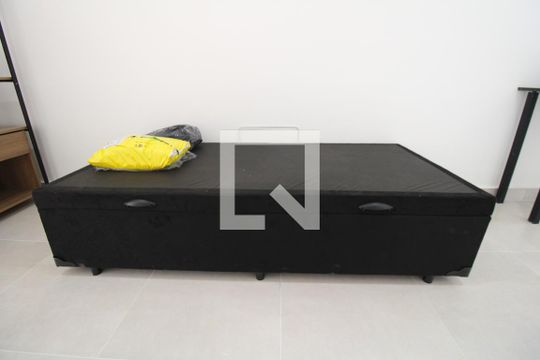 Quarto de apartamento à venda com 1 quarto, 24m² em Cidade Universitária, Campinas