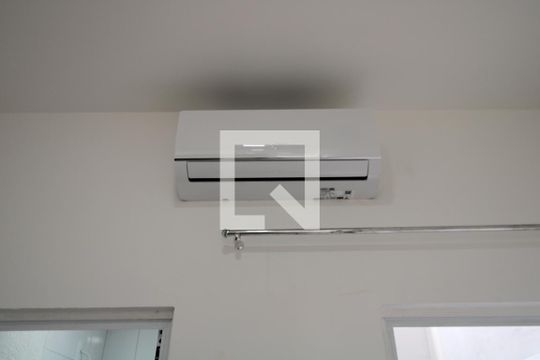 Quarto de apartamento à venda com 1 quarto, 24m² em Cidade Universitária, Campinas