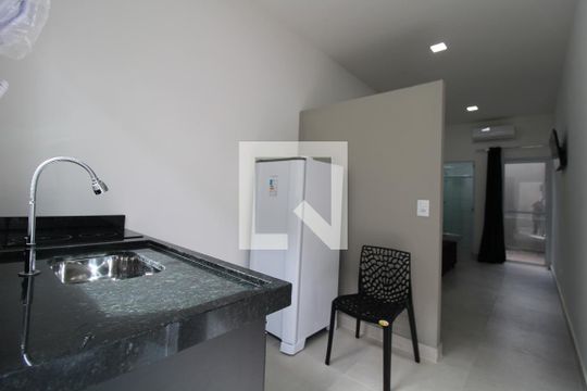 Cozinha de kitnet/studio à venda com 1 quarto, 25m² em Cidade Universitária, Campinas
