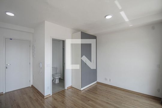 Studio de kitnet/studio para alugar com 0 quarto, 27m² em Ipiranga, São Paulo