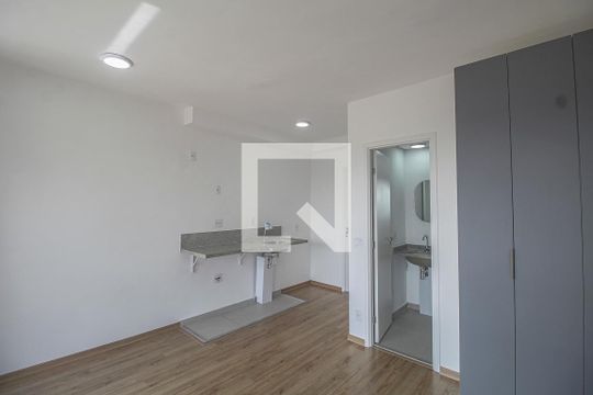 Studio de kitnet/studio para alugar com 0 quarto, 27m² em Ipiranga, São Paulo