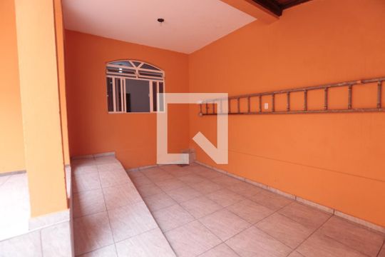 Garagem de casa à venda com 3 quartos, 167m² em Diamante (barreiro), Belo Horizonte