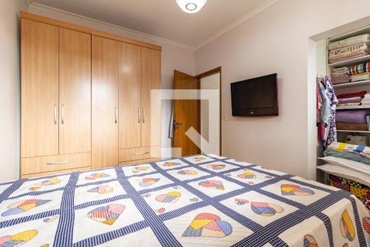 Suíte da Casa 1 de casa à venda com 4 quartos, 300m² em Jardim Vergueiro (sacomã), São Paulo