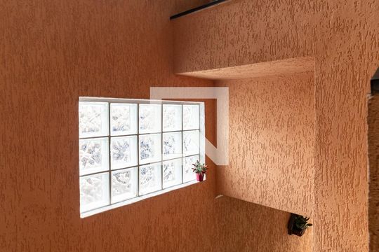 Escada de casa à venda com 4 quartos, 300m² em Jardim Vergueiro (sacomã), São Paulo