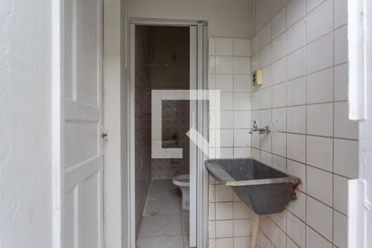 Área de Serviço de casa para alugar com 1 quarto, 30m² em Cachoeirinha, Belo Horizonte