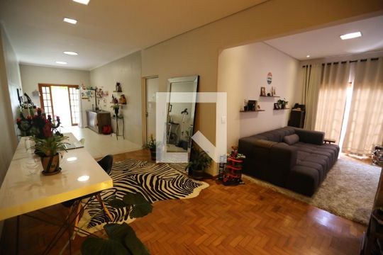 Sala de casa de condomínio à venda com 4 quartos, 140m² em Brooklin Paulista, São Paulo