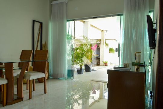 Sala - Pavimento 2 de casa à venda com 5 quartos, 500m² em Taquara, Rio de Janeiro