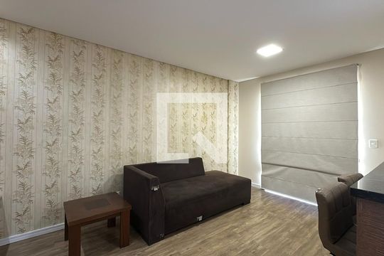 Sala de apartamento para alugar com 2 quartos, 80m² em Jardim Botânico, Curitiba