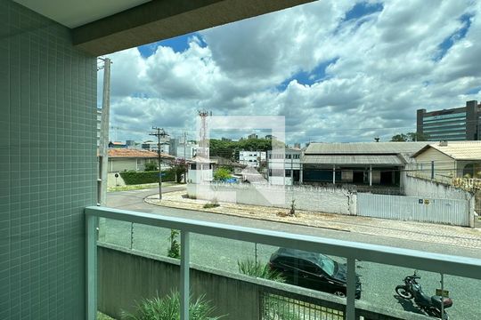 Varanda de apartamento para alugar com 2 quartos, 80m² em Jardim Botânico, Curitiba