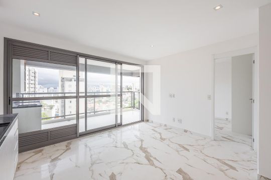 Apartamento para alugar com 1 quarto, 50m² em Jardim Vera Cruz, São Paulo
