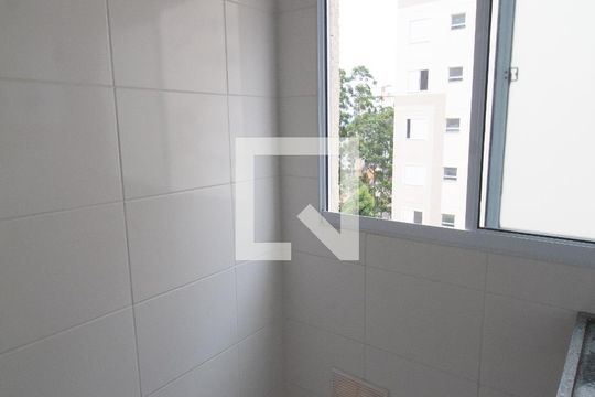 Área de Serviço de apartamento para alugar com 2 quartos, 43m² em Cidade São Mateus, São Paulo