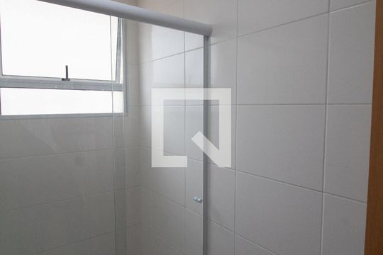 Banheiro Social de apartamento para alugar com 2 quartos, 43m² em Cidade São Mateus, São Paulo