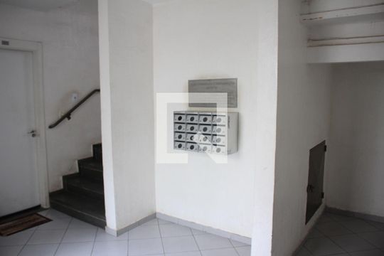 Área comum de apartamento para alugar com 2 quartos, 45m² em Amazonas, Contagem