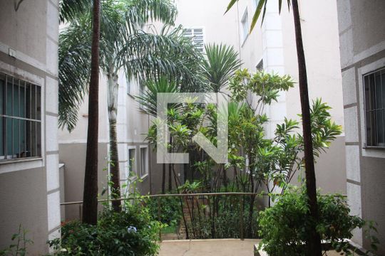 Área comum de apartamento para alugar com 2 quartos, 45m² em Amazonas, Contagem