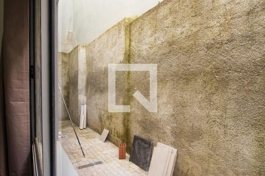 Vista da Sala de kitnet/studio à venda com 1 quarto, 220m² em Vila São Sebastião, Jundiaí