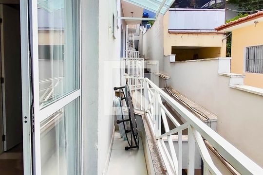 Varanda da Sala de casa de condomínio à venda com 3 quartos, 122m² em Vila Curuçá, Santo André
