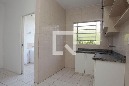 Cozinha + Área de Serviço de apartamento à venda com 2 quartos, 72m² em Moinhos de Vento, Porto Alegre