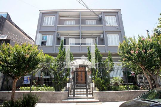 Fachada de apartamento à venda com 2 quartos, 72m² em Moinhos de Vento, Porto Alegre