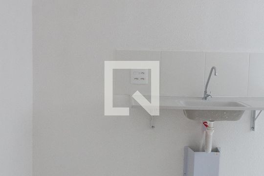 Área de Serviço de apartamento para alugar com 2 quartos, 41m² em Jardim Gilda Maria, São Paulo