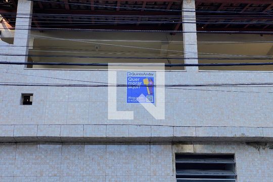 Plaquinha de casa para alugar com 2 quartos, 40m² em Imbuí, Salvador