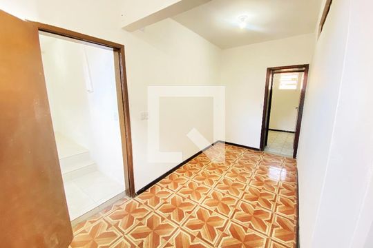 Casa para alugar com 2 quartos, 40m² em Imbuí, Salvador