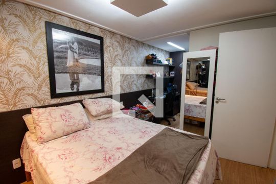 Quarto de apartamento à venda com 1 quarto, 55m² em Guará Ii, Brasília