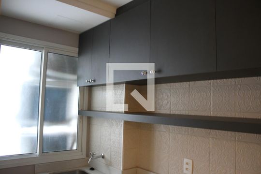 Lavanderia de apartamento para alugar com 2 quartos, 52m² em Jardim Goiás, Goiânia