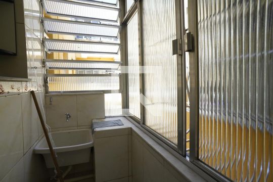 Área de Serviço de apartamento à venda com 2 quartos, 53m² em Santana, Niterói