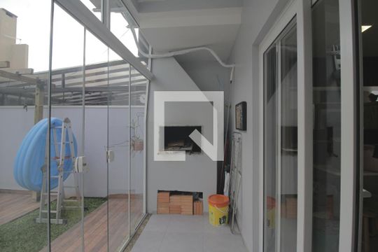 Área de Serviço de casa à venda com 2 quartos, 89m² em Igara, Canoas
