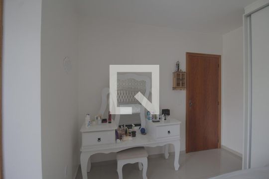 Suíte de casa à venda com 2 quartos, 89m² em Igara, Canoas
