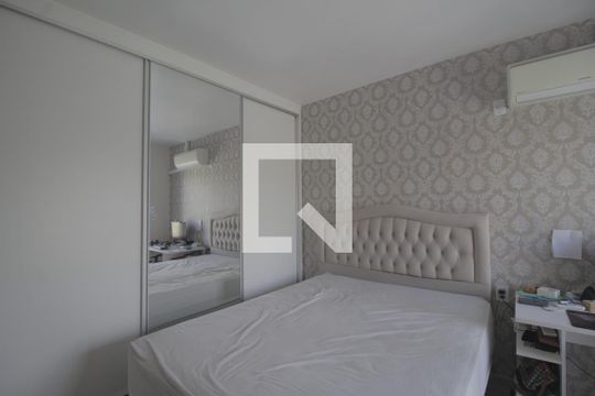 Suíte de casa à venda com 2 quartos, 89m² em Igara, Canoas