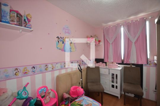 Quarto 1 de apartamento para alugar com 2 quartos, 60m² em Irajá, Rio de Janeiro