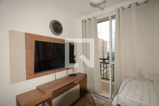 Sala de apartamento para alugar com 2 quartos, 60m² em Irajá, Rio de Janeiro