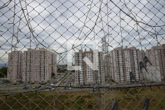 Vista da Sala de apartamento para alugar com 2 quartos, 60m² em Irajá, Rio de Janeiro