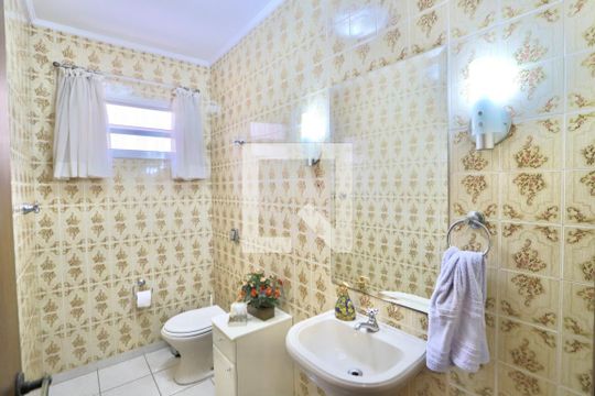 Lavabo de casa à venda com 4 quartos, 450m² em Água Rasa, São Paulo