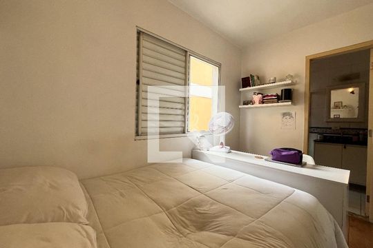 Suite 1 de casa de condomínio à venda com 4 quartos, 140m² em Parque Imperial, São Paulo