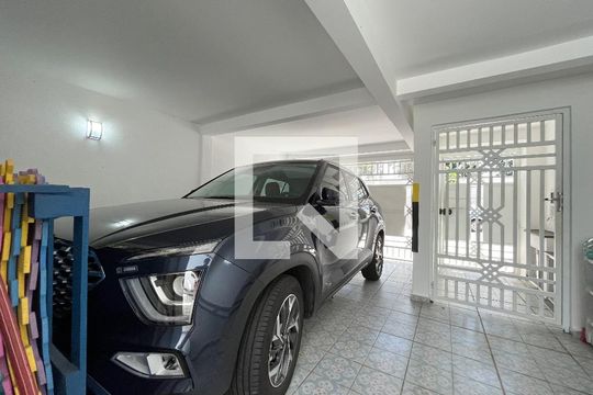 Garagem de casa à venda com 4 quartos, 155m² em Jardim Brasil (zona Sul), São Paulo