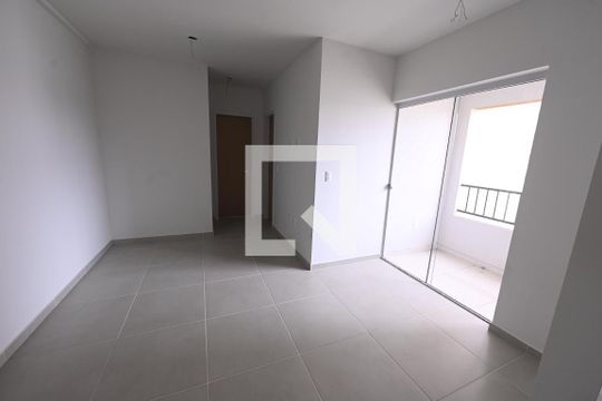 Apartamento para alugar com 2 quartos, 54m² em Parque Oeste Industrial, Goiânia