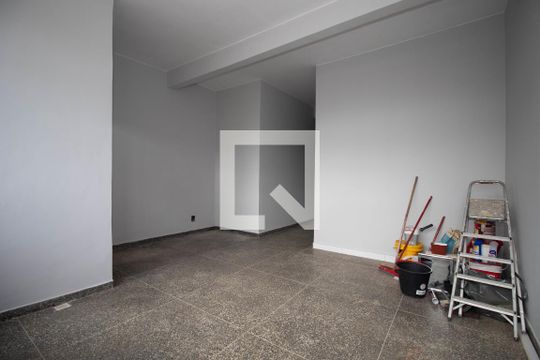 Sala/Cozinha de kitnet/studio para alugar com 2 quartos, 50m² em Samambaia Sul (samambaia), Brasília