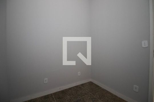 Quarto 2 de kitnet/studio para alugar com 2 quartos, 50m² em Samambaia Sul (samambaia), Brasília