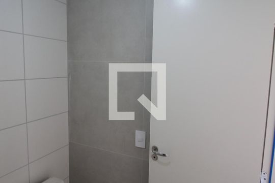 Banheiro de apartamento para alugar com 2 quartos, 35m² em Cidade Nova São Miguel, São Paulo