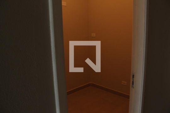 Quarto 2 de apartamento para alugar com 2 quartos, 40m² em Jardim Prudência, São Paulo