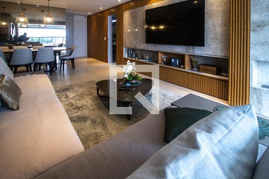 Sala de apartamento para alugar com 3 quartos, 163m² em Bosque da Saúde, São Paulo
