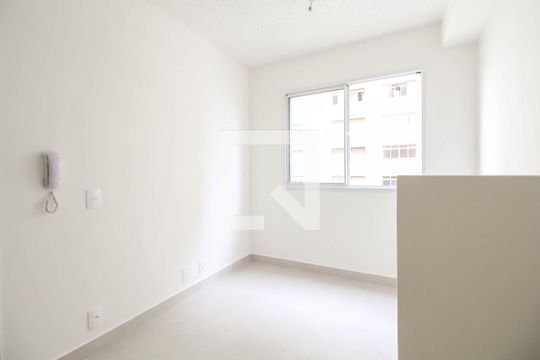 Sala de apartamento à venda com 1 quarto, 25m² em Vila Cláudia, São Paulo